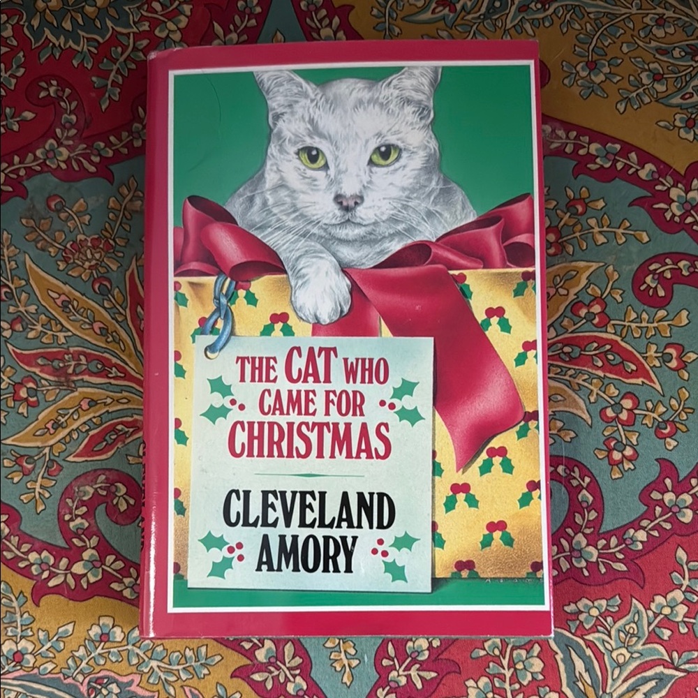 'The Cat Who Came for Christmas' Book